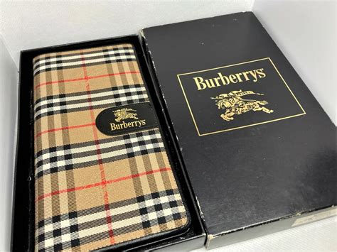 BURBERRY Agenda .